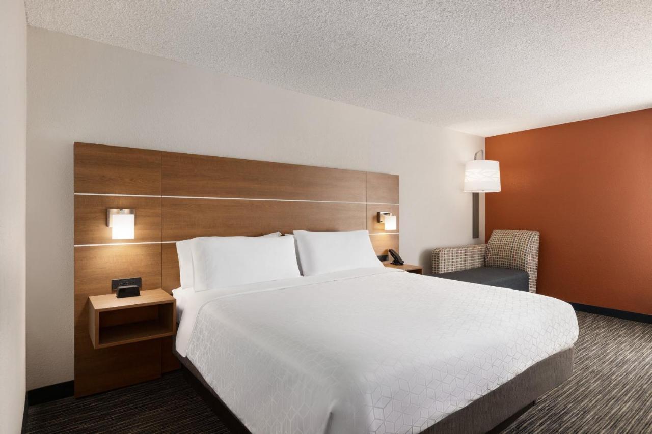 Holiday Inn Express Vero Beach-West I-95 By Ihg Esterno foto
