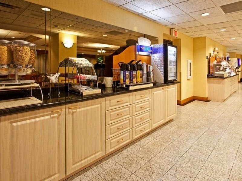 Holiday Inn Express Vero Beach-West I-95 By Ihg Esterno foto